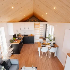 Casa Móvil T2 GABANA – 35 m² con Altillo – Estilo Cabaña Nórdica