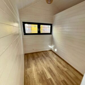 Casa Móvil 10 × 3,5 m – 35 m² – Planta con 2 Dormitorios y Salón