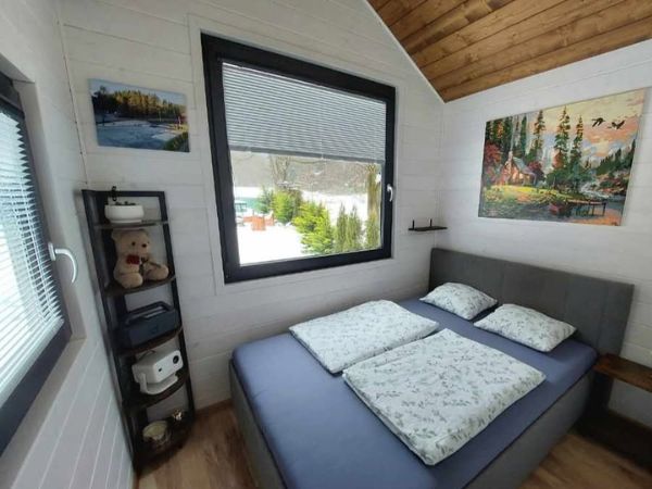 Tiny House 10 × 3,5 m – 35 m² con Terraza – Estilo Cabaña con Altillo - Imagen 2