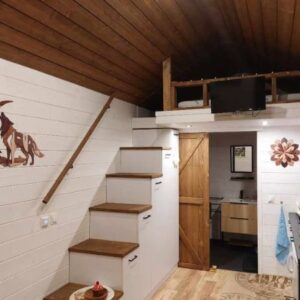 Tiny House 10 × 3,5 m – 35 m² con Terraza – Estilo Cabaña con Altillo