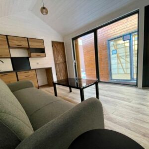 Casa Móvil 10 × 3,5 m – 35 m² – Planta con 2 Dormitorios y Salón